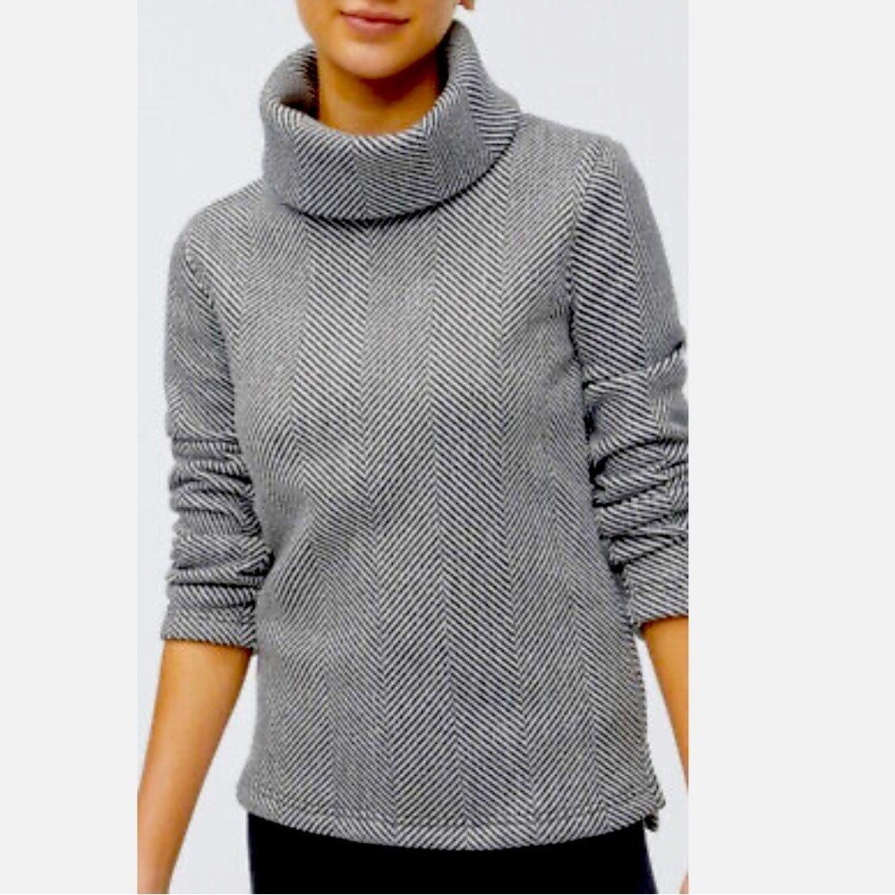 JCREW Fleece Lined Sleeve Funnel Mock Neck Top